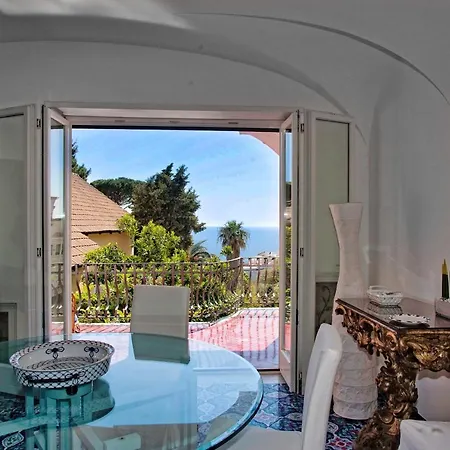 西尔维亚公寓 住宿加早餐酒店 卡普里