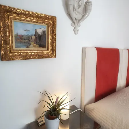 西尔维亚公寓 住宿加早餐酒店 卡普里