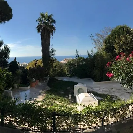 Couette-café Silia 4*