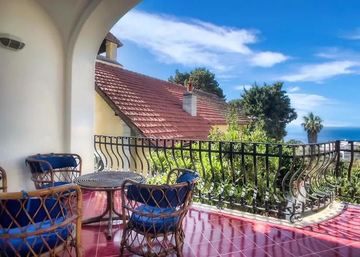 Silia Bed & Breakfast 4*