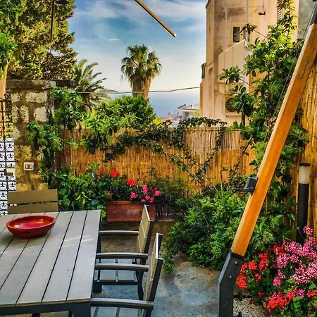 Bed & Breakfast Silia Capri