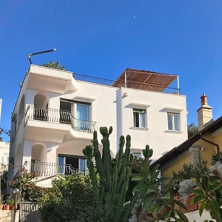 Bed & Breakfast Silia 3*